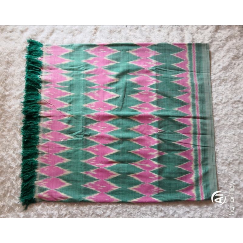 tenun ikat lombok