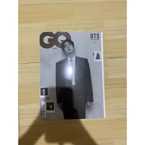 Majalah GQ BTS / Box Akrilik Tempat Majalah / Box Majalah GQ BTS / Box Akrilik Custom