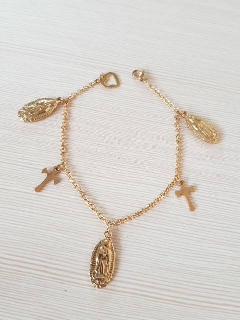 Gelang fashion rosario titanium gold antikarat K04