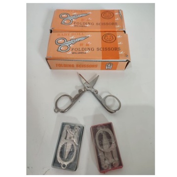 BABY DOLL FOLDING SCISSORS / GUNTING BAYI LIPAT KECIL