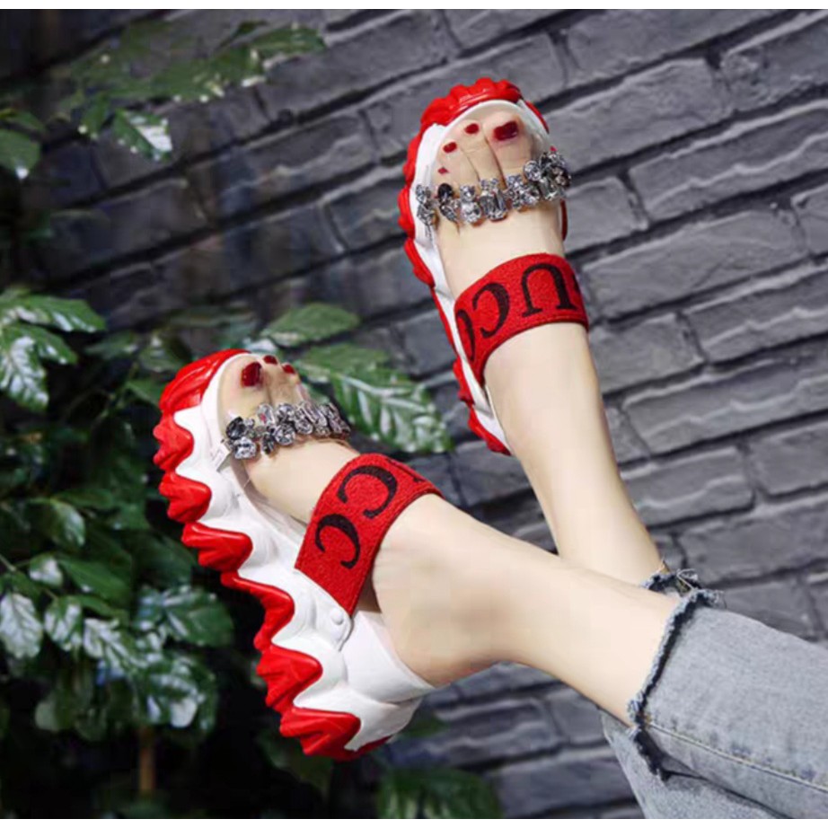 SANDAL TALI WANITA BATU CRYSTAL'S AP01