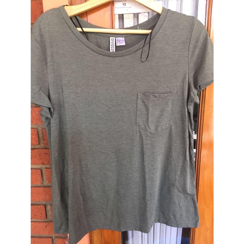 Kaos Wanita HnM Basic Pocket Tee grey Original Murah greyPolos