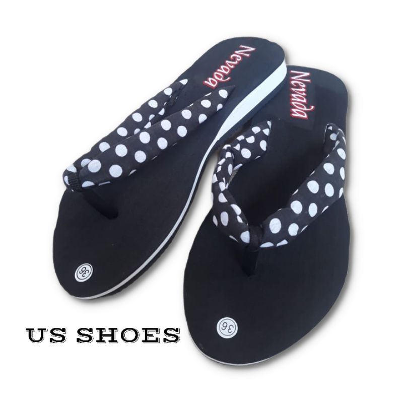 Sandal-tumit-polkqdot-wanita