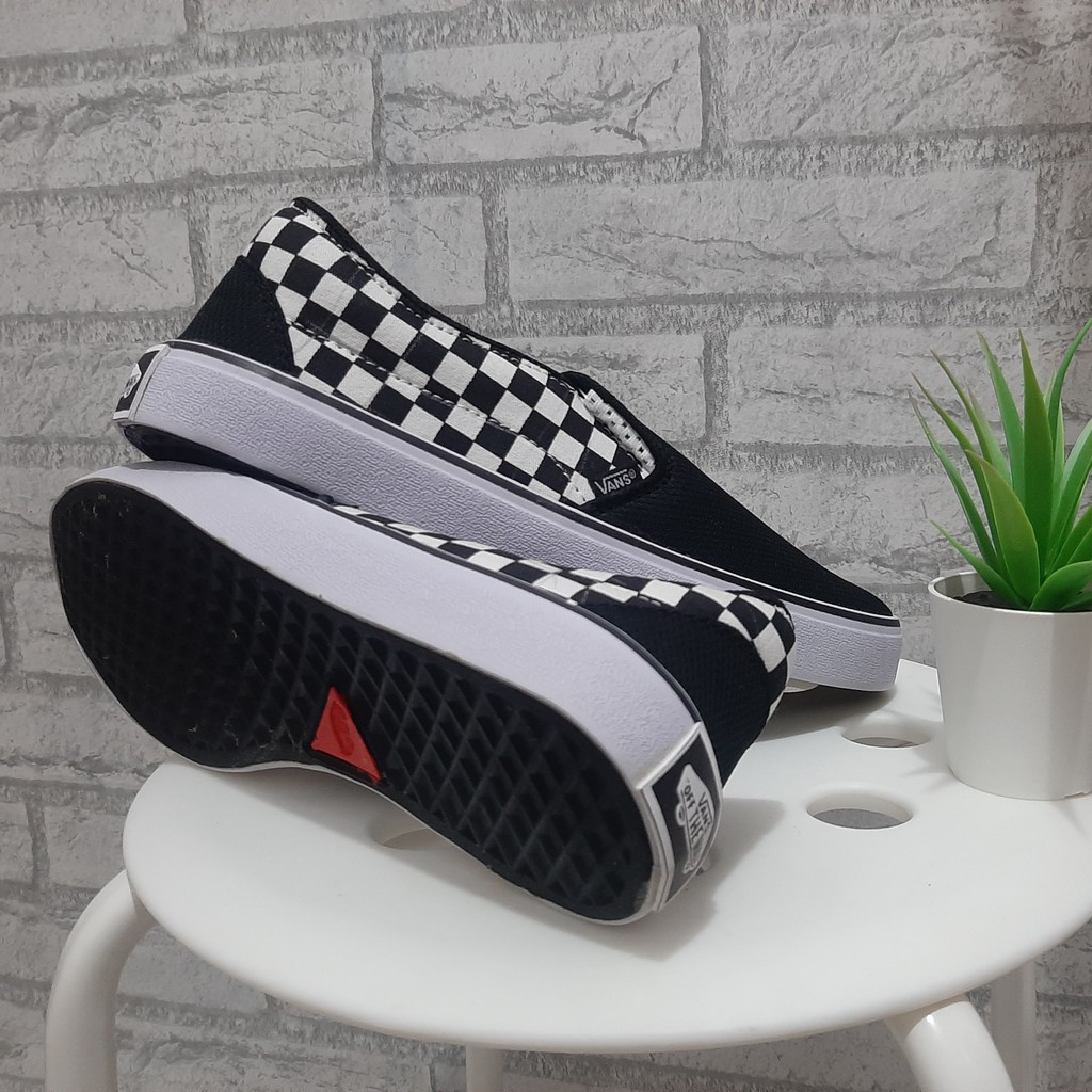 Sepatu Vans_Catur Slip On Checkerboard Hitam putih sepatu Pria Wanita Termurah kerja santai gaya