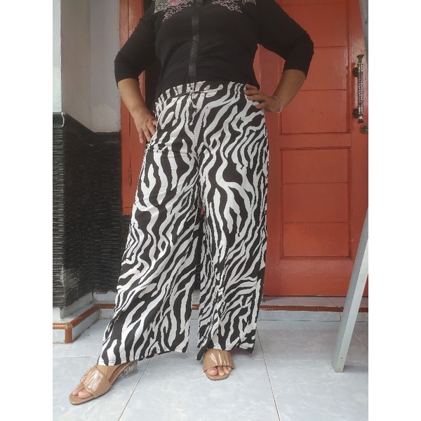 KULOT ANIMAL MOTIF ZEBRA//KULOT RAYON HIGHWAIST