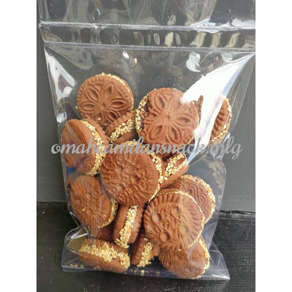

Snack Camilan Marie Wijen Burger 250gram