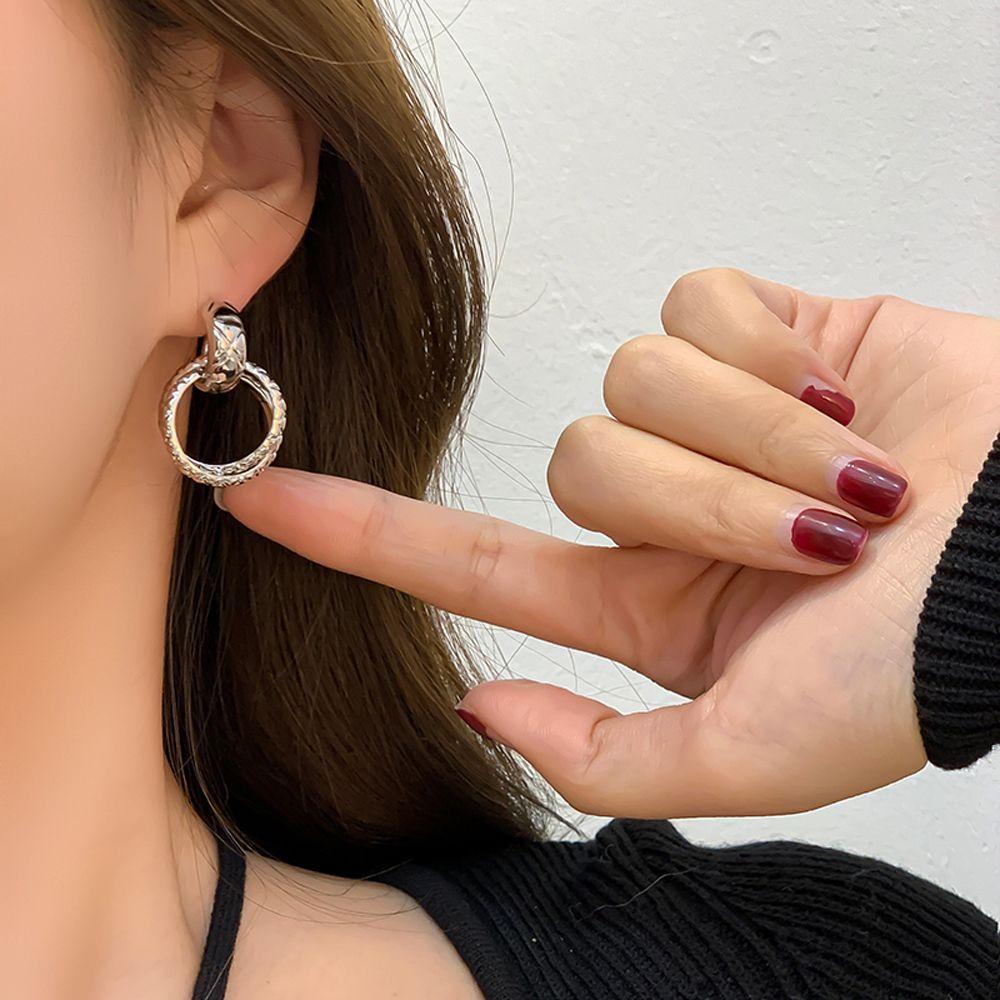 Needway Anting Wanita Manis Menawan Elegan Fashion Unik Simple Bulat