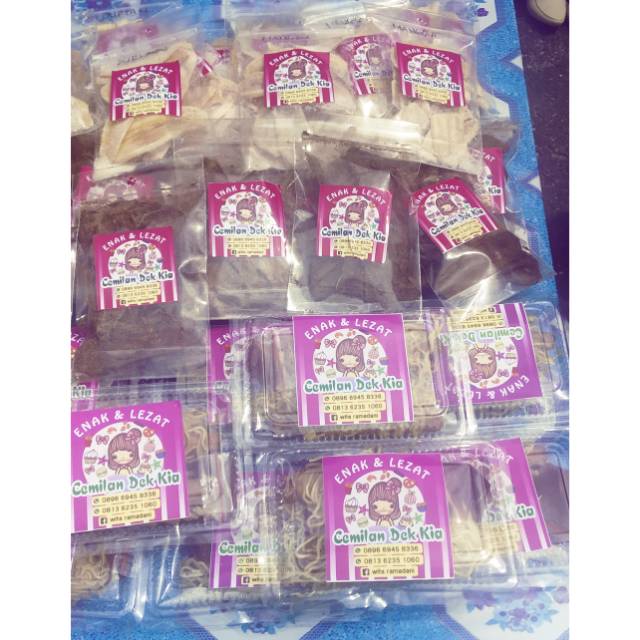 

Keripik pisang DEK KIA varian rasa