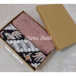 Kain Batik  Pekalongan Jarik Kebaya  Coupe Set Brokat Katun 