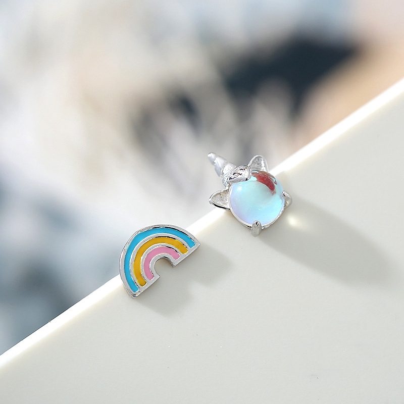 Anting Stud Women Stud Earrings Unicorn Rainbow Fashion Earring Gift Jewelry Sexy Girl Jewelry