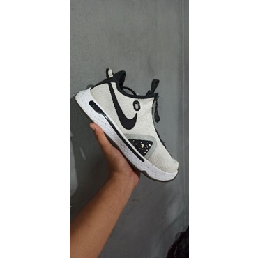 NIKE PG 4 OREO