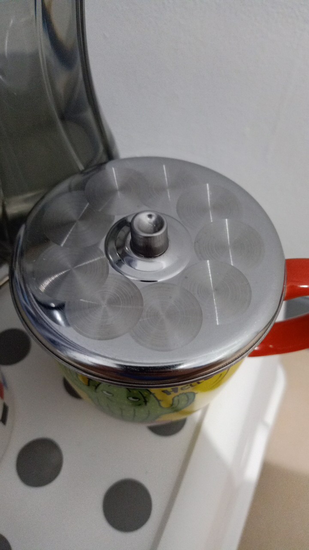 Tutup Gelas Stainless .diameter : 9,5 Cm & 10 Cm(tutup Gelas Aja)  &  7,5 Cm (tutup Gelas + Tataan )