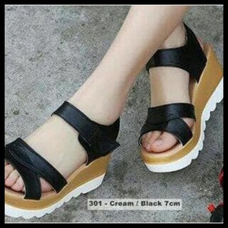 Kudus     Makloon Sol Sandal Di Kabupaten