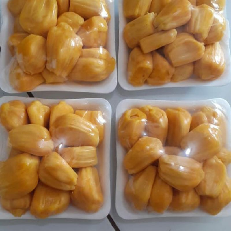 Buah nangka kupas manis segar fresh