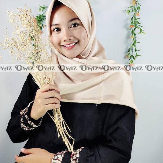 Flash Sale KODE-597 TERLARISS / Hijab Segi Empat Satin Velvet / SEGI EMPAT DIAN PELANGI / SATIN VE