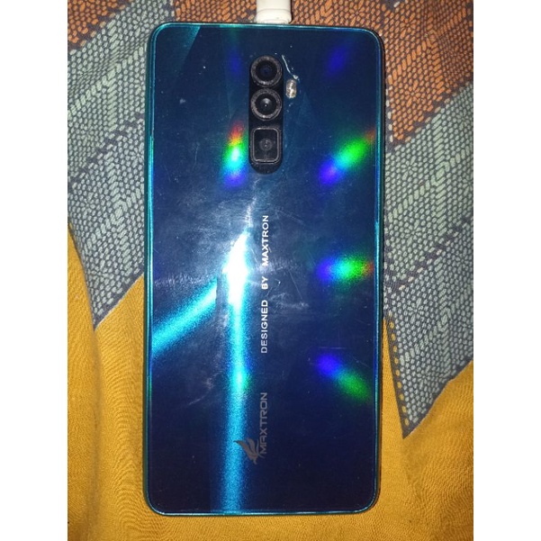 maxtron s8 / hp minus