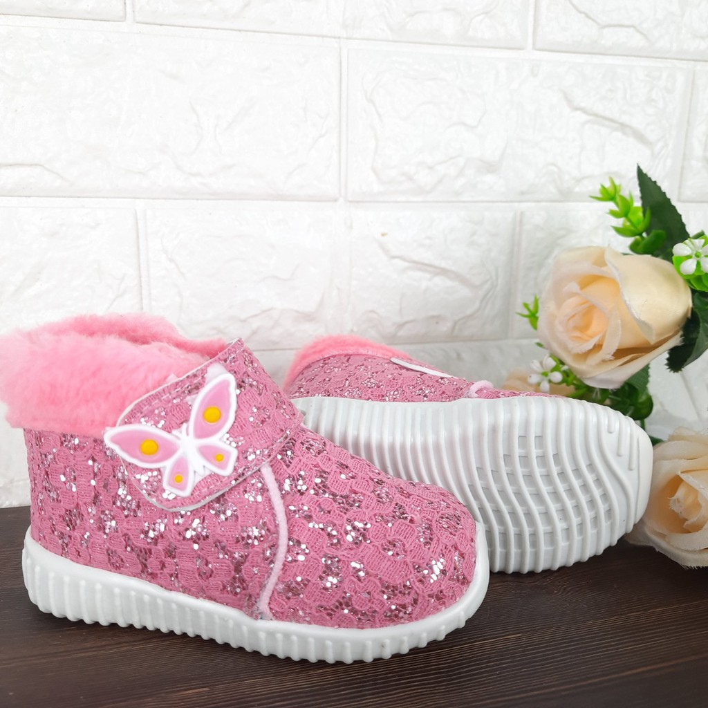 [TAMAN SEPATUKU] SEPATU TRENDY MURAH ANAK PEREMPUAN PESTA 1-3 TAHUN BROKAT KUPU-KUPU CAX28