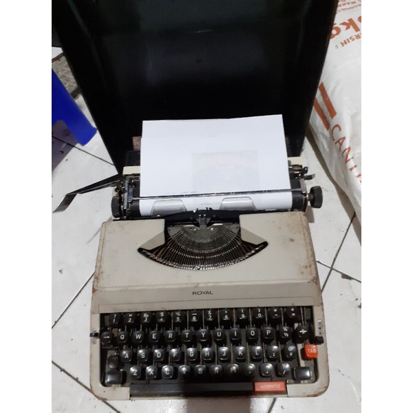 mesin ketik jadul/portable