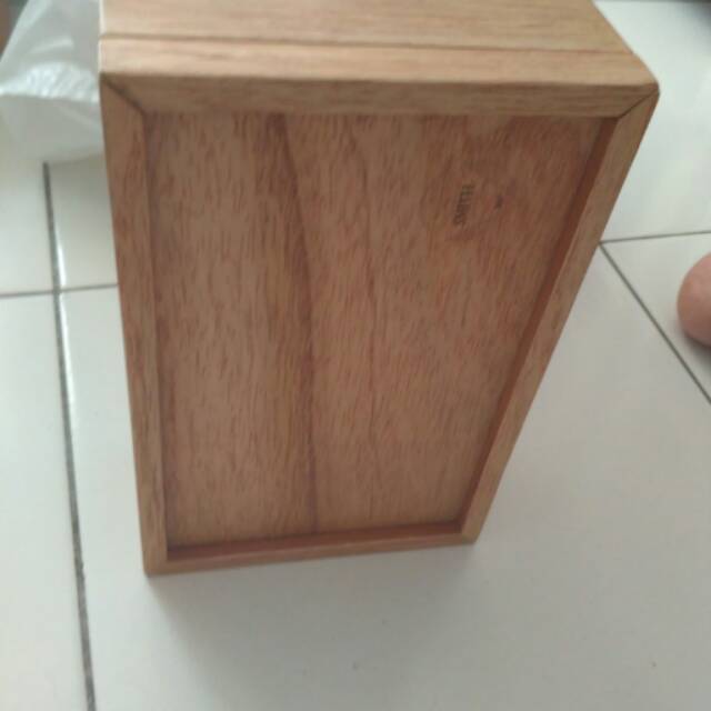 Box dan tempat kayu panjang serbaguna