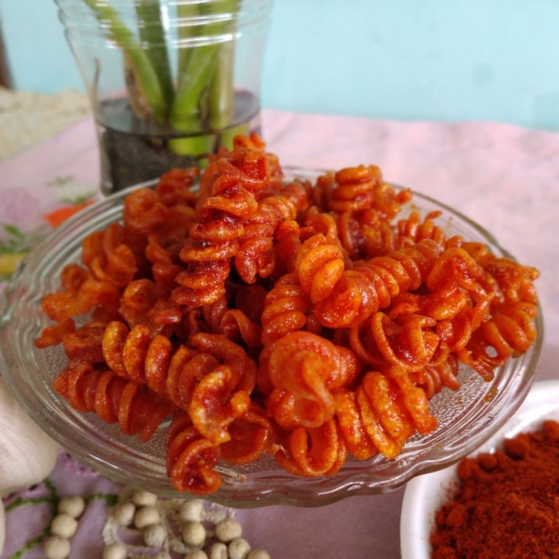 

@bucinmicinmalang MAKARONI SPIRAL