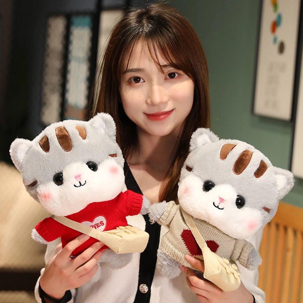 Lanfy Kucing Mainan Mewah Mainan Anak Lucu Boneka Plushie Selempang Kartun Boneka Sweater Kucing Memakai Pakaian Kucing Cat Boneka Mainan