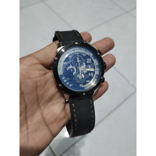 Expedition watch E6700M