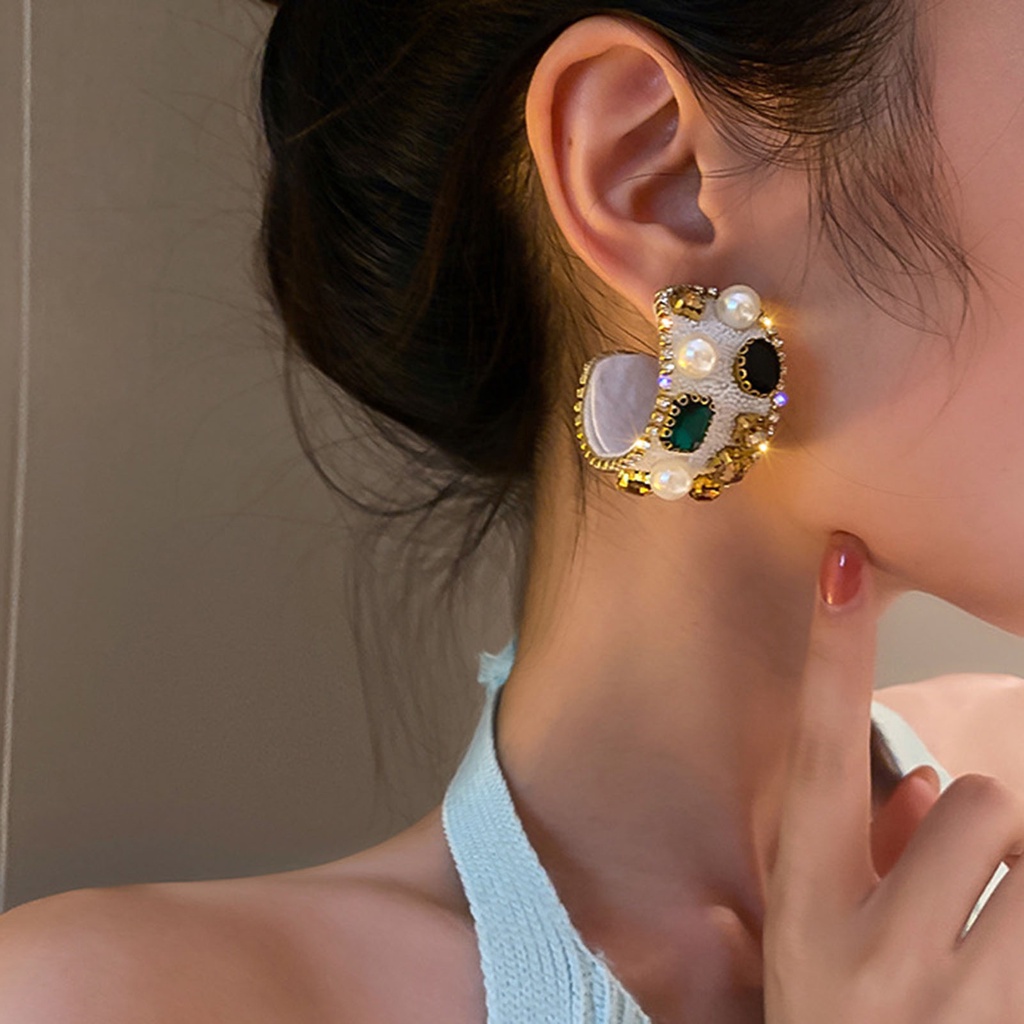 Hu Hu Hu Hu Hu Alat Bantu Pasang Kacamata♡ 1 Pasang Anting Stud Bentuk C Aksen Mutiara Berlian Imitasi Untuk Wanita