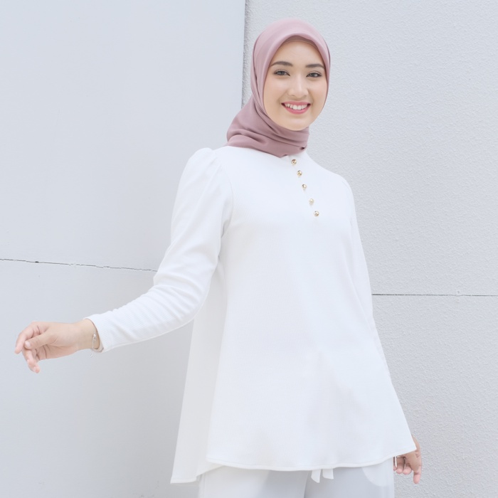Femme Outfit - Farah Blouse (Blouse Wanita)-Broken White