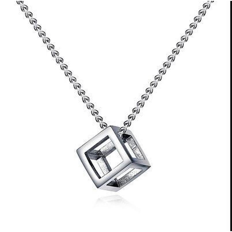 Kalung Liontin Kubus Rubik 3d Bahan Titanium Steel Gaya Hip Hop Untuk Pria Dan Wanita