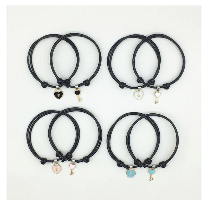 2pcs / Set Gelang Tali Warna Hitam Desain Kunci Gembok Untuk Pasangan