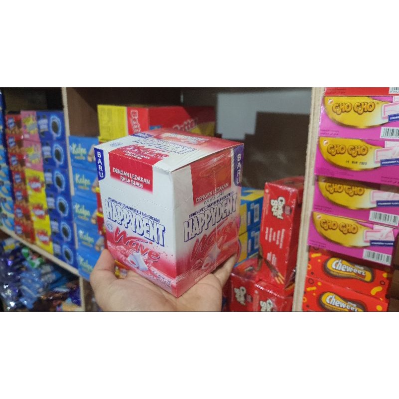 

Happydent Wave permen karet isi sirup strawberry isi 75 butir