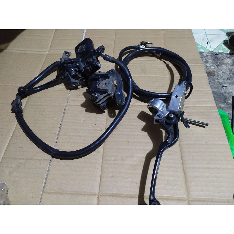 set master kaliper cakram deoan belakang vario 125 old kzr