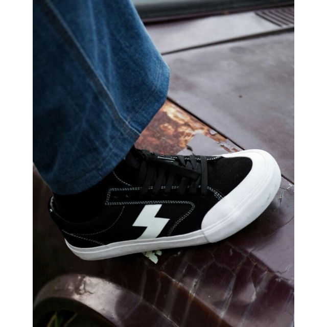 SEPATU SAINT BARKLEY BROXBURN 2.0 CLASSIC