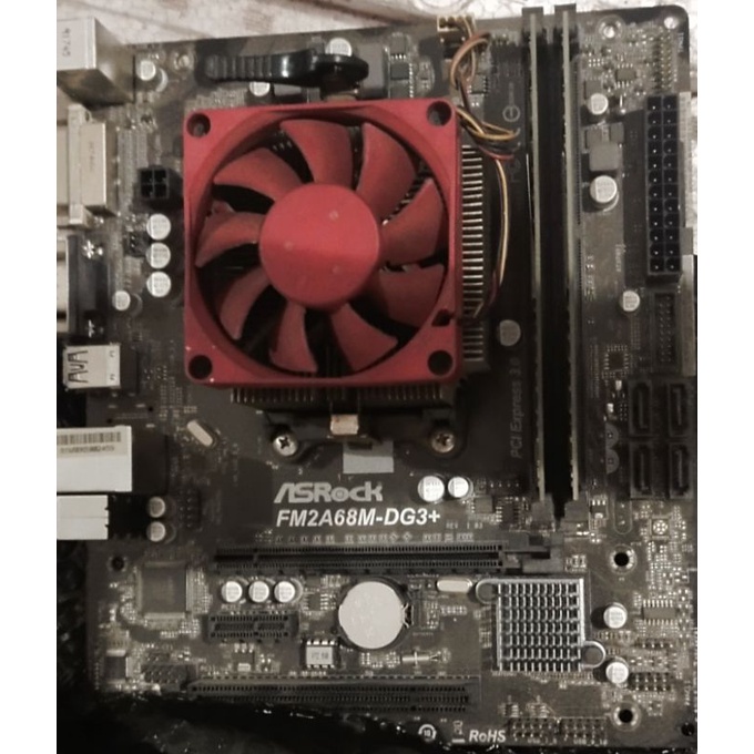 processor amd a8 a7650k atau amd A6 7400 dan motherboard ASRock second murah