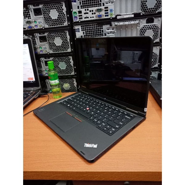 Laptop lenovo Yoga 12 Core i5 gen 4 ram 8gb ssd 228/256gb touchscreen