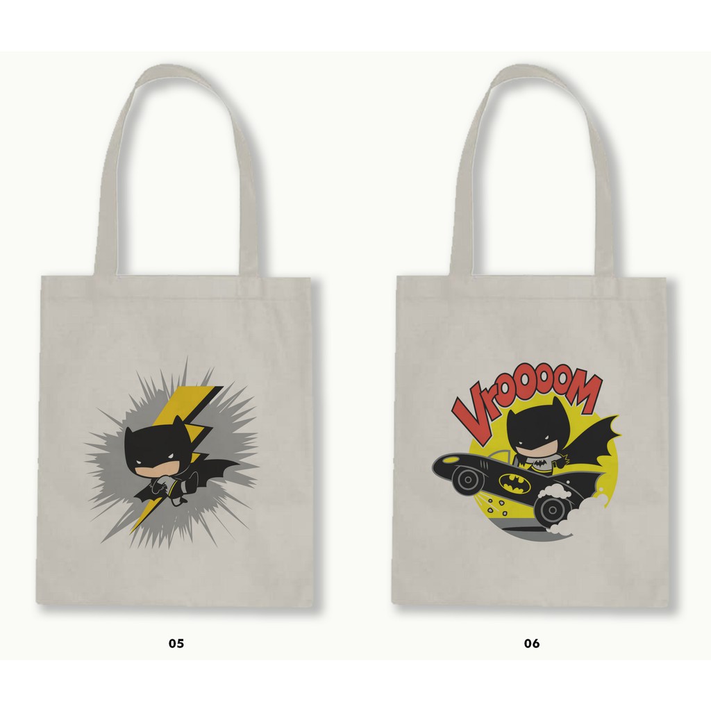 TOTE BAG BLACU-CHIBI SUPERMAN,BATMAN,WONDER WOMAN,FLASH.01