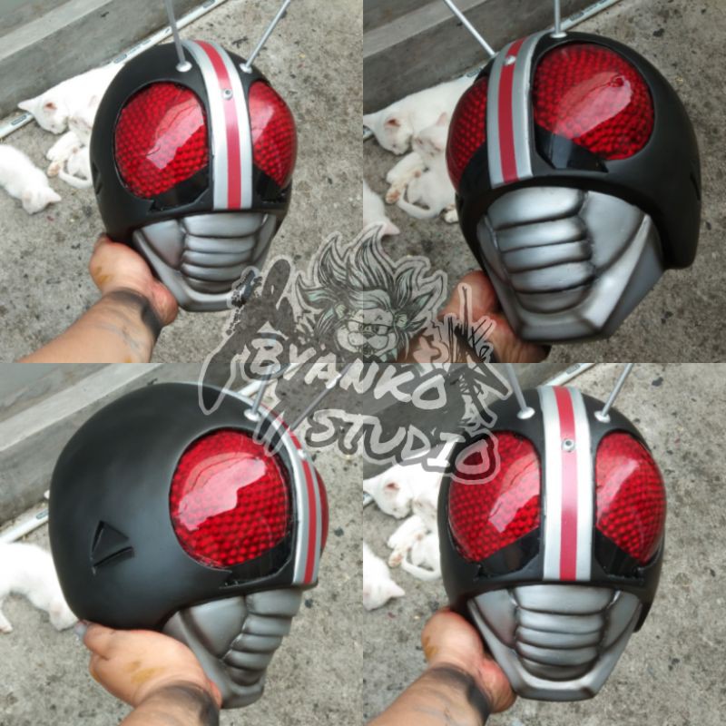 Helm Kamen rider Black atau satria baja hitam bahan Resin