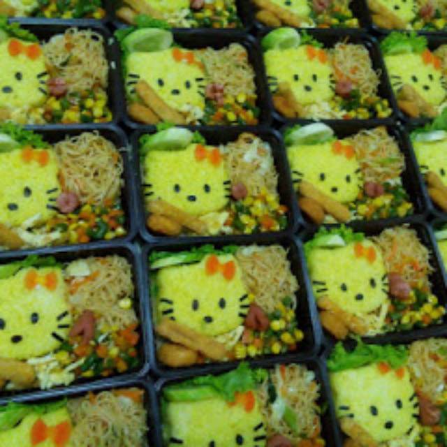 

Nasi bento anak free sticker murah halal dan higienis