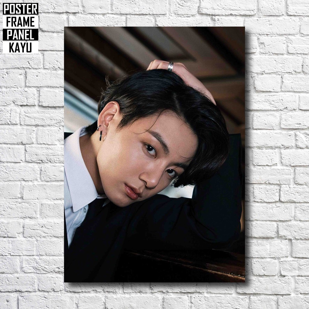 Poster BTS Jungkook WSJ Magazine Frame Kayu Solid A4 JNK151