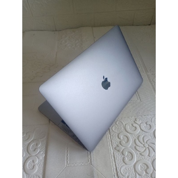 MACBOOK PRO 2019 TOUCHBAR CORE i5 RAM 8GB SSD 256GB  13INCHI RETINA