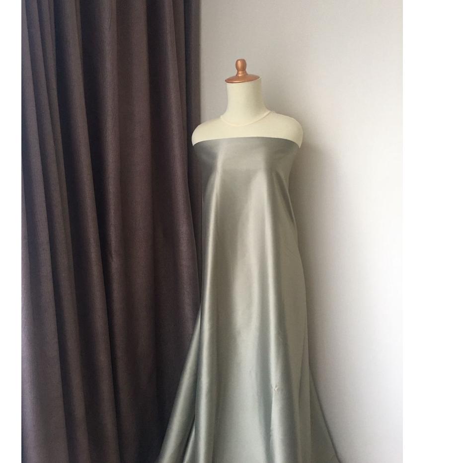 ✅Dijamin Aman❤ Kain Satin Velvet RobertoCavali warna Sage Green paling murah