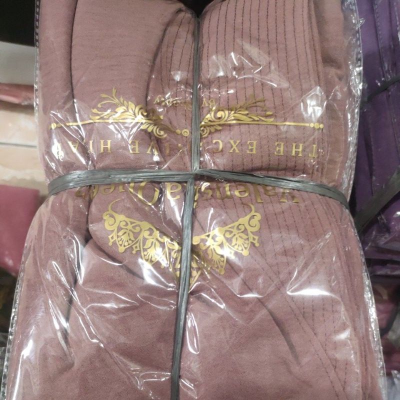 KHIMAR CRINKLE TANPA TALI ORIGINAL VALENSHAQUEEN HIJAB BAHAN RAYON CRINKLE AIRFLOW PREMIUM/KERUDUNG TERBARU DAN TERMURAH ORI VALENSHAQUEEN JILBAB TERLARIS IKKA MEMEI-Coffe