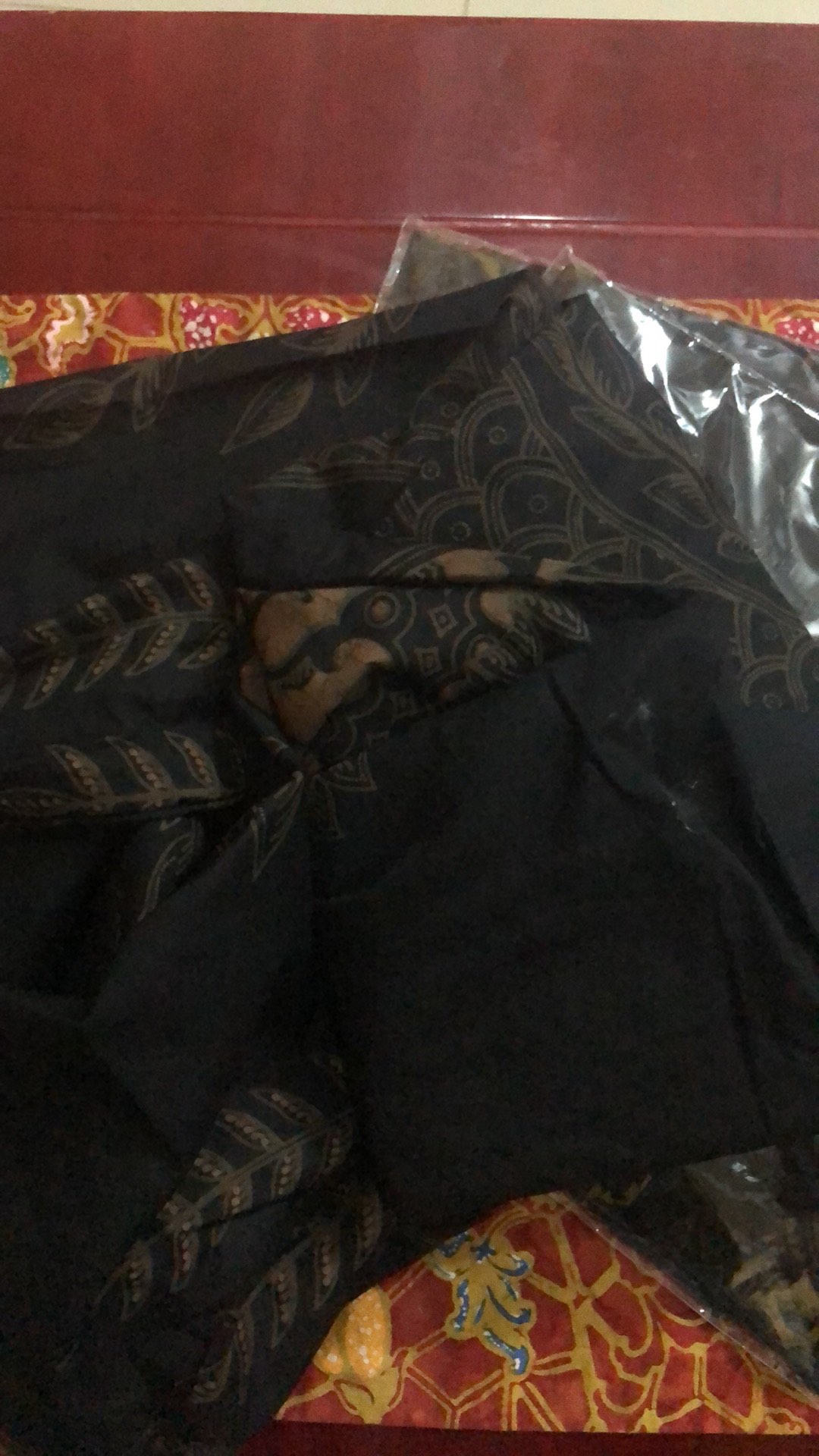 Premium Batik Pria Prabu Hitam Laseman Lapis Furing Asli Solo
