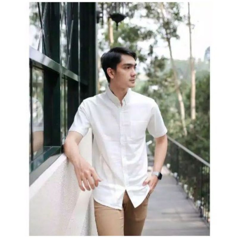 Kemeja Formal Putih Polos Lengan Pendek Merk Tony Walker Pria Premium Distro Ukuran S M L XL XXL Tangan Pendek Slimfit Reguler Fit Kemeja Cowo Dewasa Laki Laki-laki Kantor Kerja Kuliah Standar dan Jumbo Dewasa