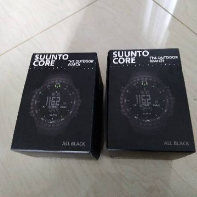 Jam tangan Suunto Core All Black Military SS014279010 ORIGINAL GARANSI RESMI 2 THN
