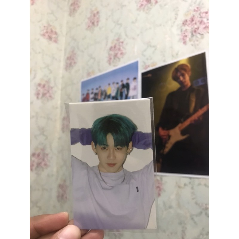 TREASURE KEYRING PHOTOCARD AND KEYRING ONLY BLUE