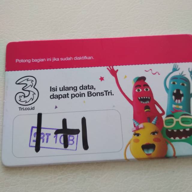 VOUCHER KUOTA THREE 2 GB ( 1GB 3g + 1GB 4g )