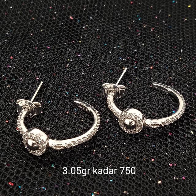 Anting Emas 17 K - Putih 3.05gr Kadar 750 - 3116