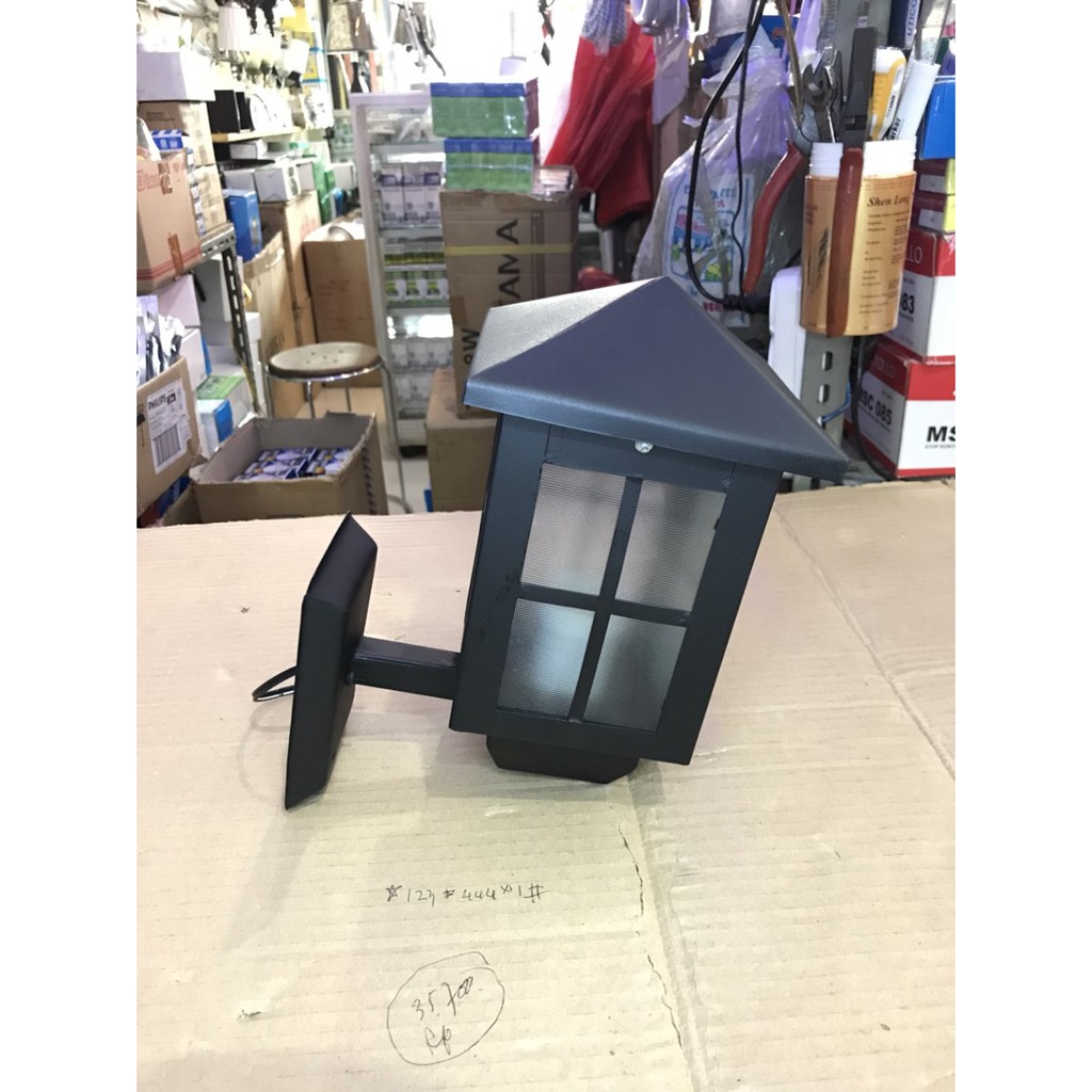 Lampu Taman Dinding Minimalis 05 Kuncup Topi