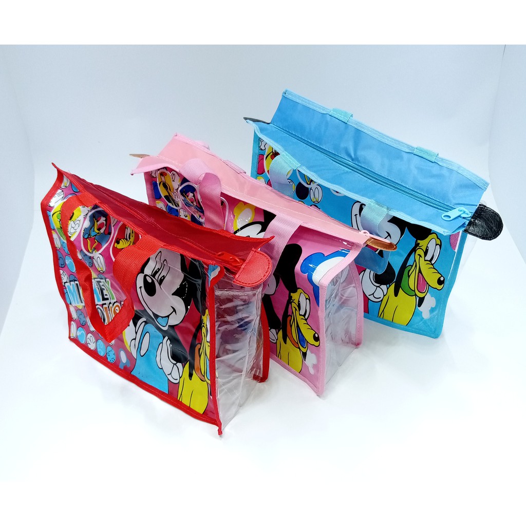 

Tas Tenteng Besar Gambar Karakter Kartun
